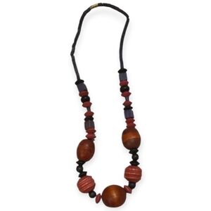 Elegant Multicolor Beaded Necklace Wooden Beads